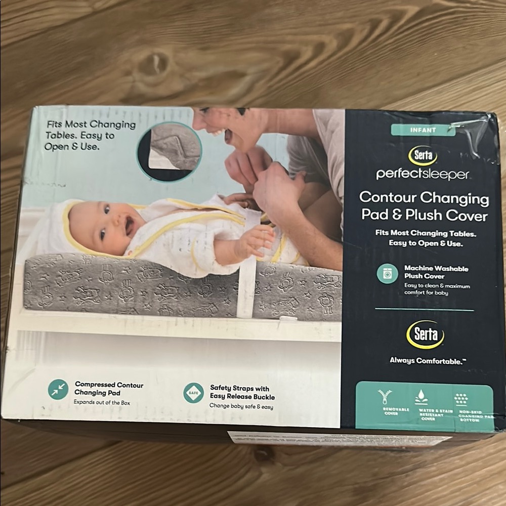 Serta Changing Pad and Plush Cover